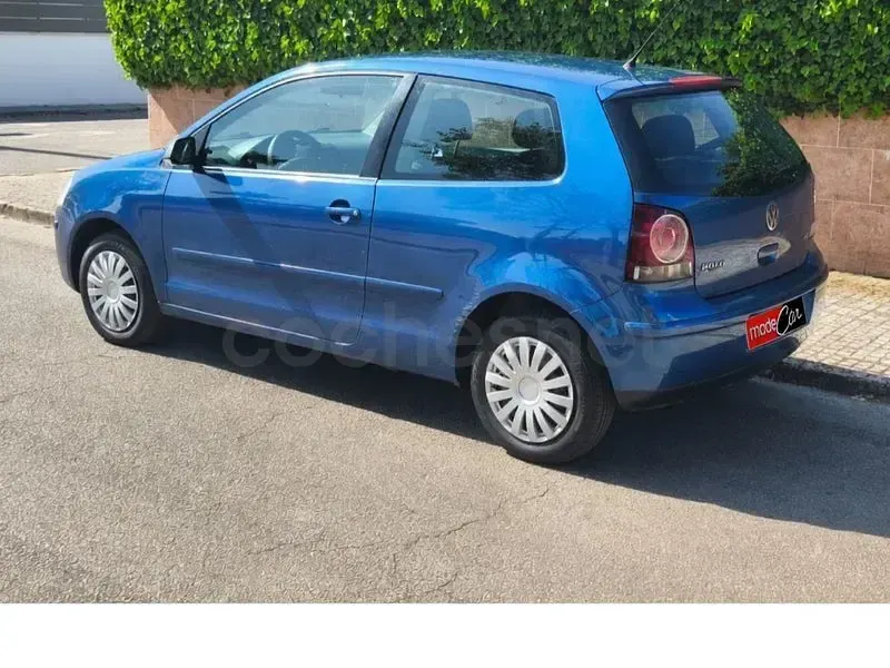 Usado VW Polo United 70 CV (51 kW) 2008 Azul Utilitario