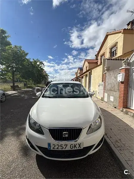 Begagnad Seat Ibiza Ecomotive 80 HK (58 kW) 2009 Vit Sedan