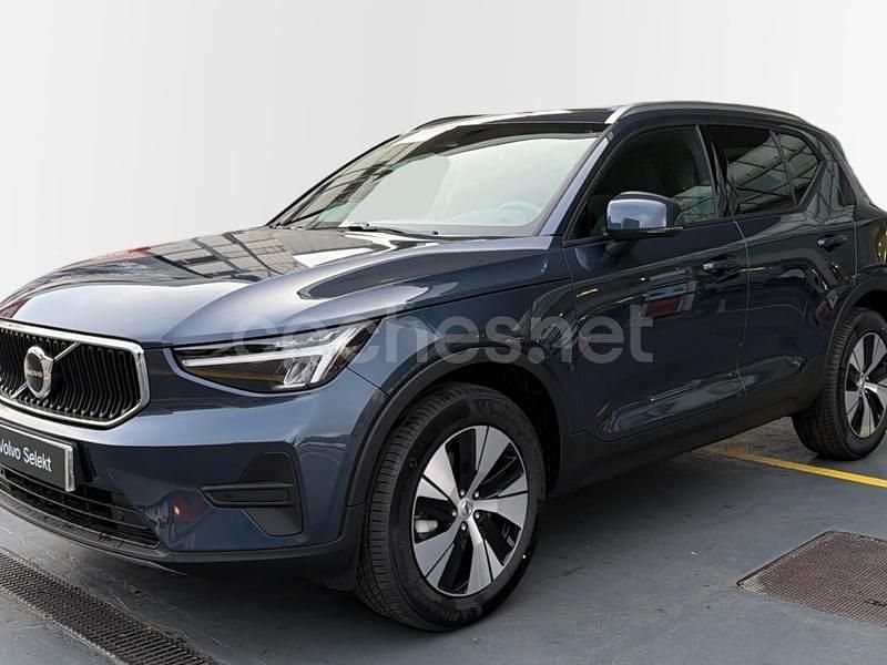 Azul Nuevo 2025 Volvo XC40 Core SUV | 36.250 € (Precio justo) - Imagen 1/3