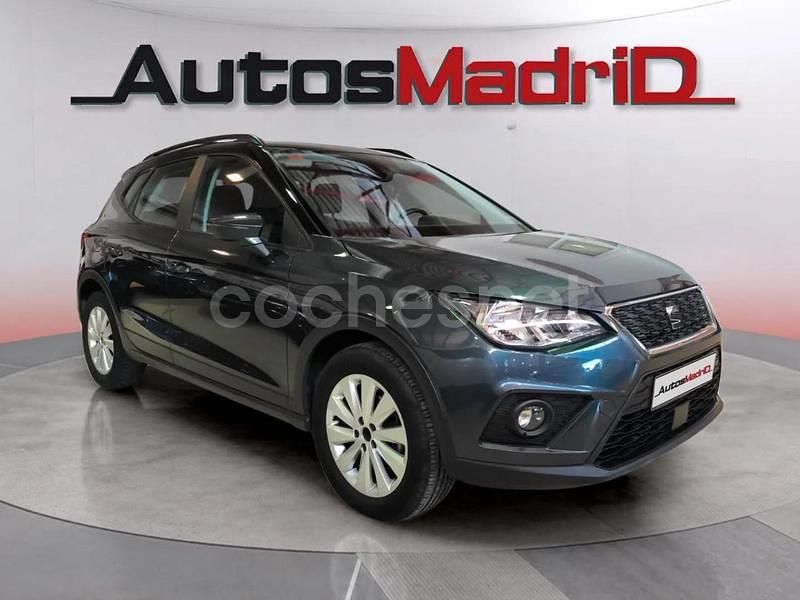 Gris / plata Usado 2021 Seat Arona Style SUV | 14.490 € (Precio justo) - Imagen 1/4