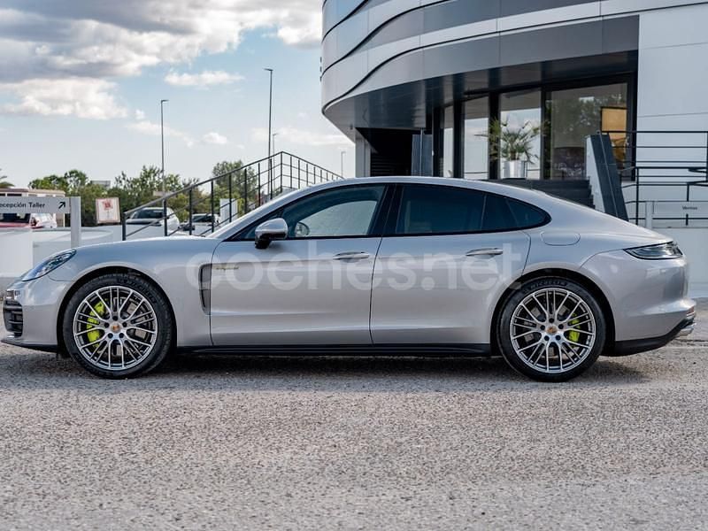Occasion Porsche Panamera 4 470 PK (345 kW) 2024 Grijs Sedan