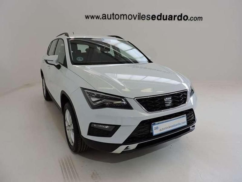 Usado Seat Ateca Style 150 CV (110 kW) 2017 Blanco SUV