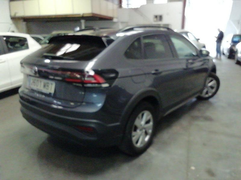 Usado VW Taigo Life 110 CV (80 kW) 2022 Gris SUV