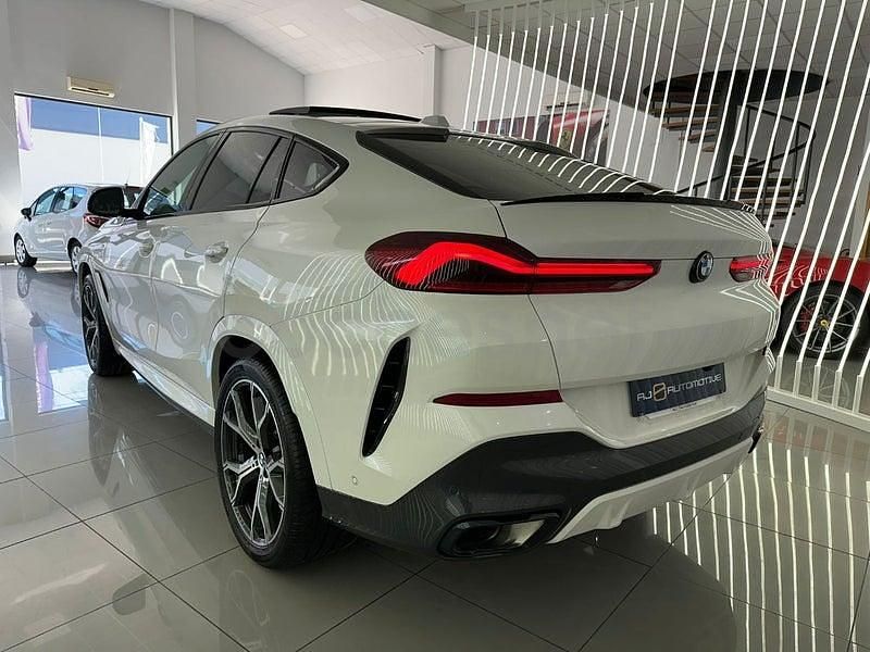 Usado BMW X6 M Sport 286 CV (210 kW) 2024 Blanco SUV