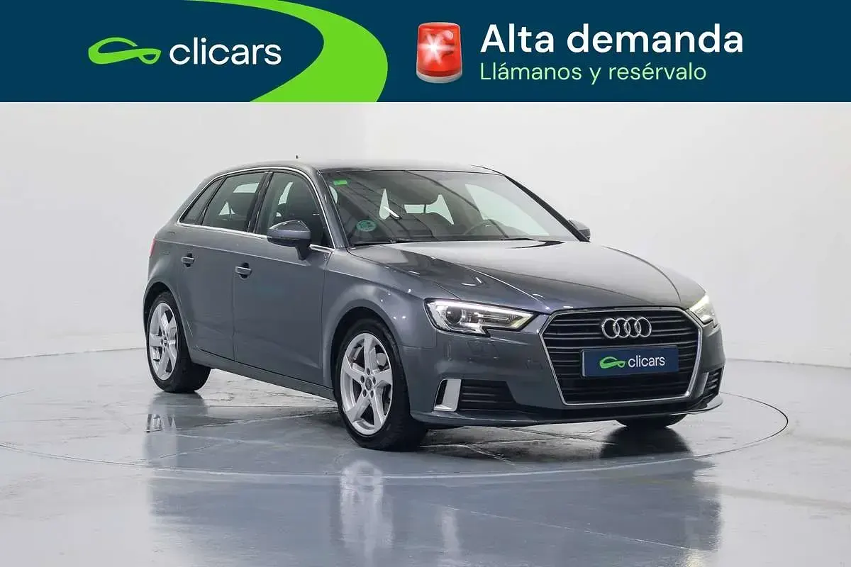 Usado Audi A3 Sportback Sport 150 CV (110 kW) 2017 Gris Utilitario
