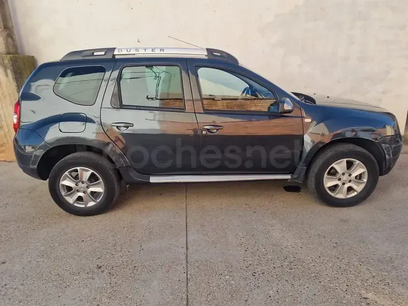 Usado Dacia Duster Adventure 110 CV (80 kW) 2013 Gris / plata SUV