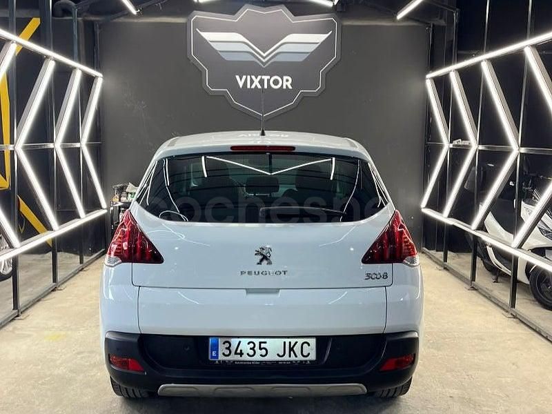 Usado Peugeot 3008 Style 130 CV (95 kW) 2016 Blanco Berlina