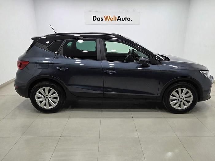 Usado Seat Arona Style 115 CV (84 kW) 2025 Gris SUV