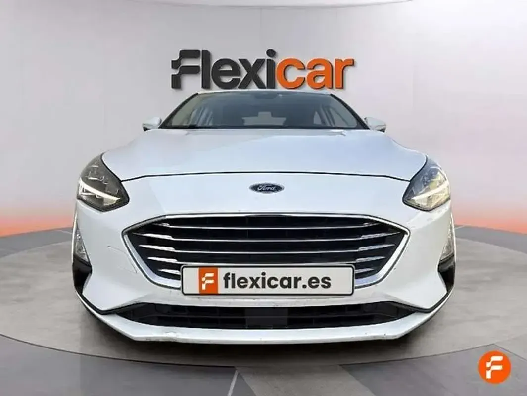 Usado Ford Focus Titanium 120 CV (88 kW) 2020 Blanco Utilitario
