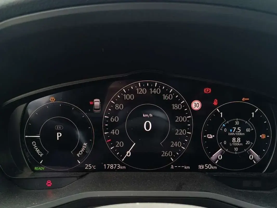 Usado Mazda CX-60 Exclusive 328 CV (241 kW) 2025 Gris SUV