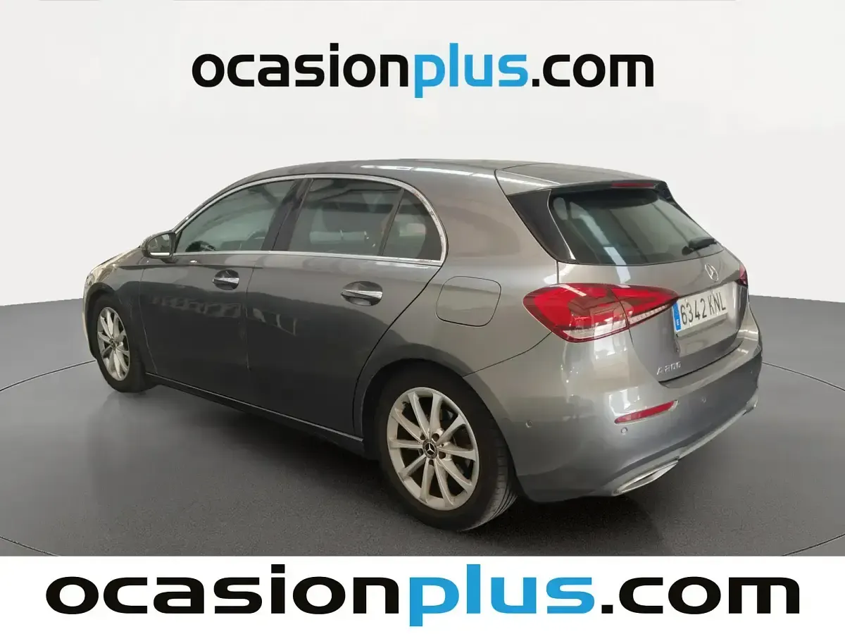 Usado Mercedes A200 163 CV (119 kW) 2018 Gris