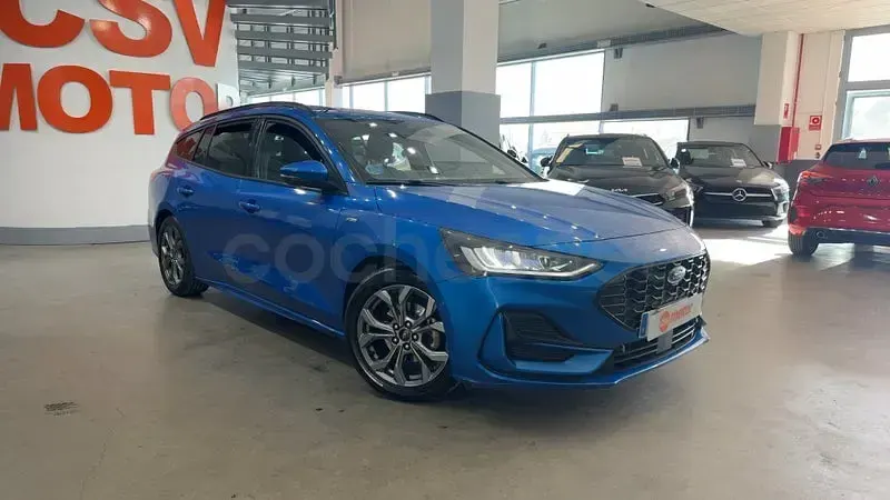 Usado Ford Focus ST-Line 125 CV (91 kW) 2024 Azul Berlina