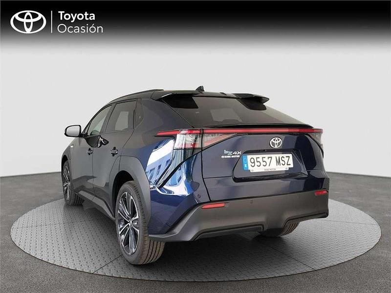 Usado Toyota bZ4X Plus 150 kW (204 CV) 2024 SUV