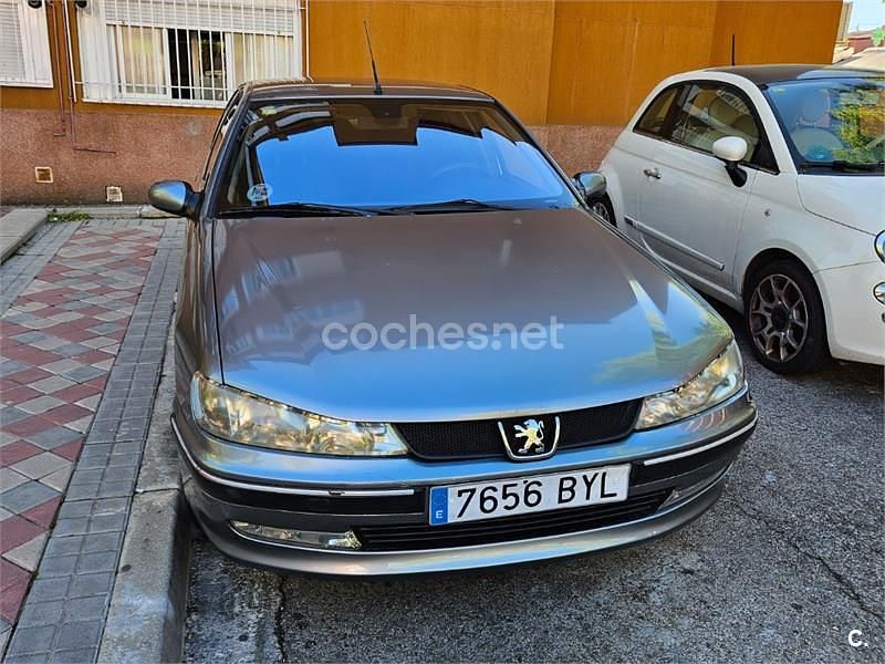 Usado Peugeot 406 137 CV (100 kW) 2002 Gris / plata Berlina