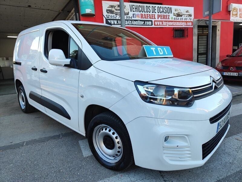 Blanco Usado 2019 Citroën Berlingo Monovolumen | 11.500 € (Precio justo) - Imagen 1/4