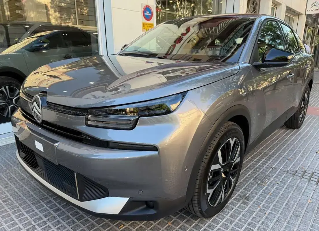 Nuevo Citroën C4 Business Class 145 CV (106 kW) 2026 Gris SUV