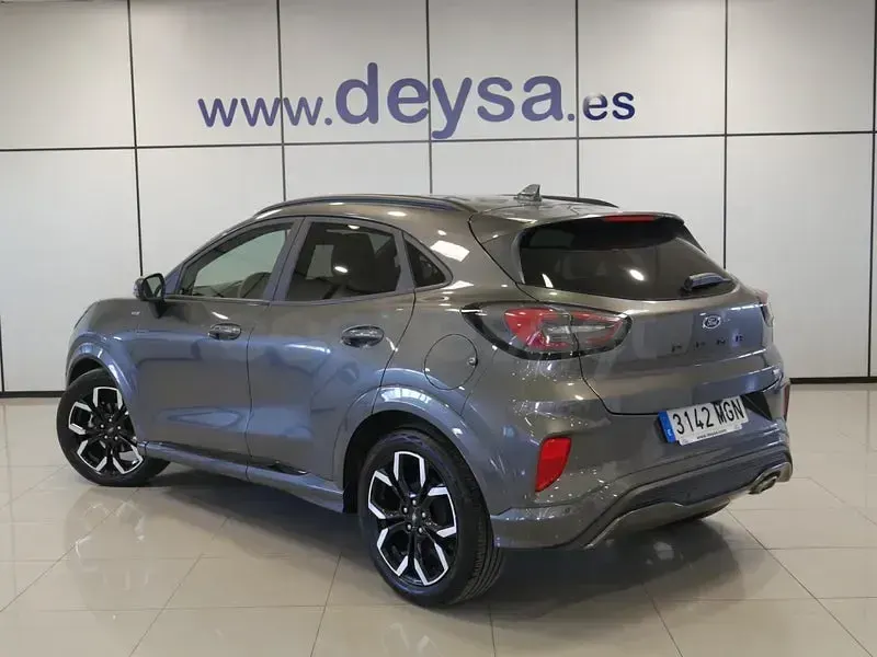 Usado Ford Puma ST-Line X 125 CV (91 kW) 2023 Gris / plata SUV