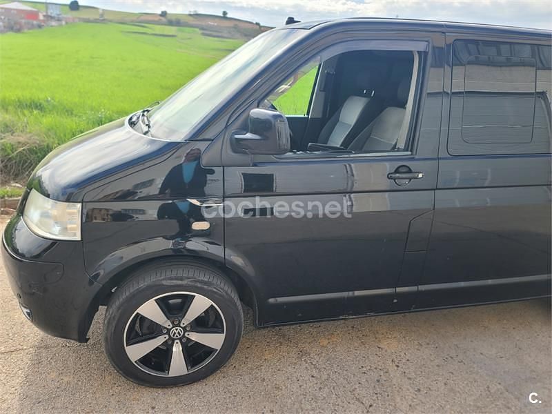 Usado VW Multivan United 130 CV (95 kW) 2008 Negro Monovolumen