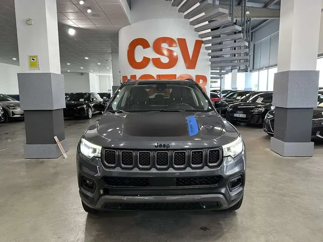 Usado Jeep Compass Limited 190 CV (139 kW) 2023 SUV