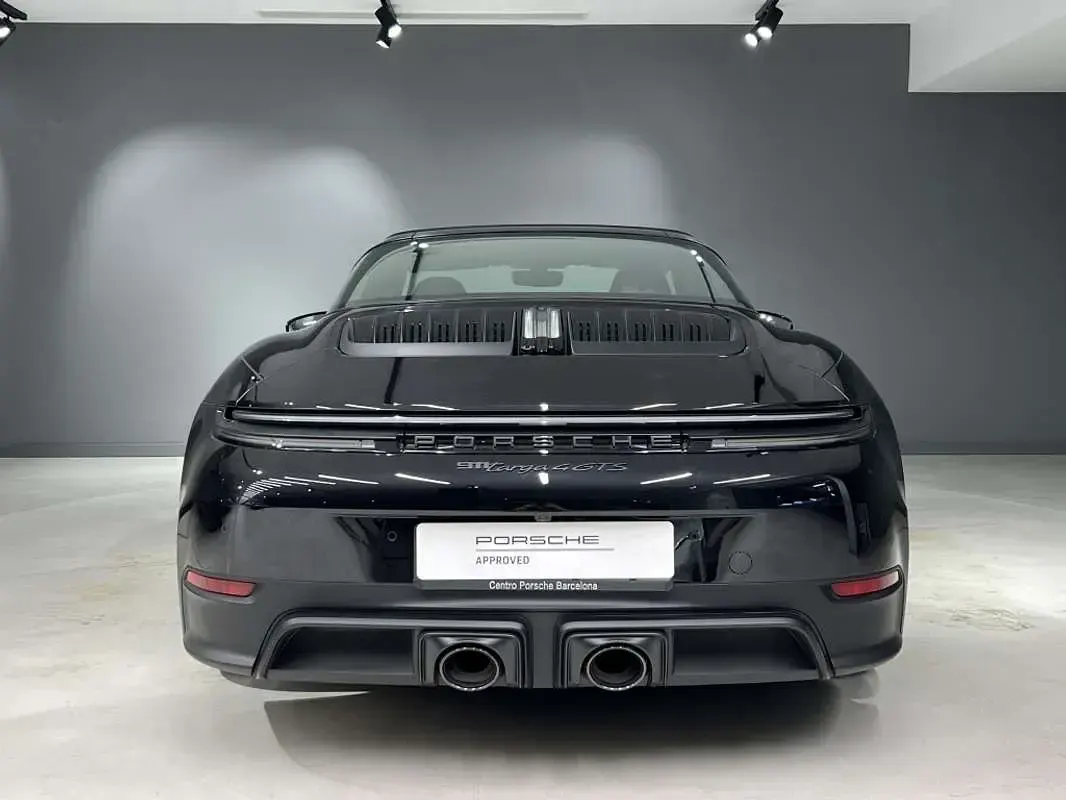 Nuevo Porsche 992 485 CV (356 kW) 2025 Negro Coupe