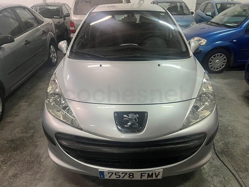 Usado Peugeot 207 75 CV (55 kW) 2007 Gris / plata Berlina