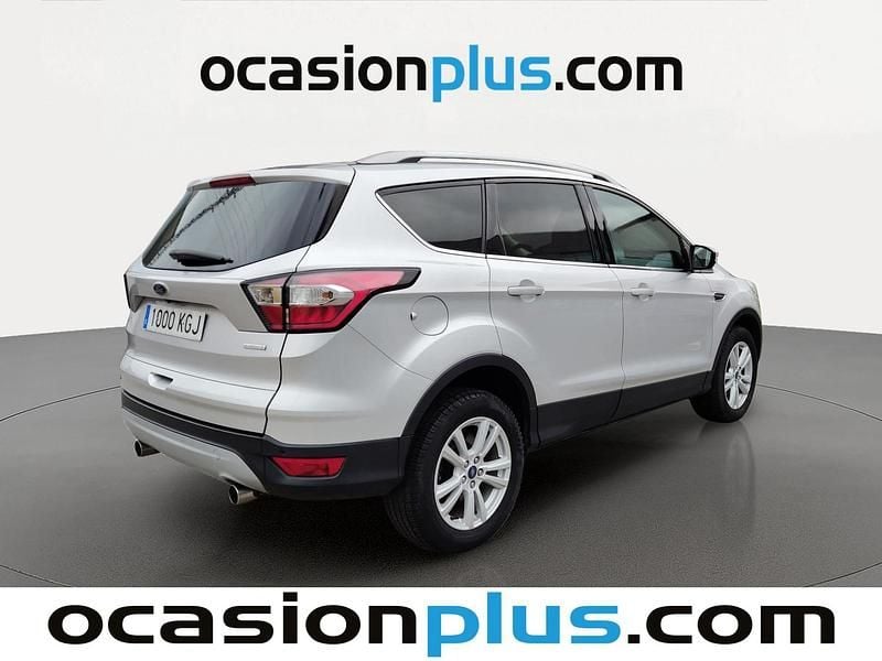 Usado Ford Kuga Trend+ 120 CV (88 kW) 2017 Gris plata SUV