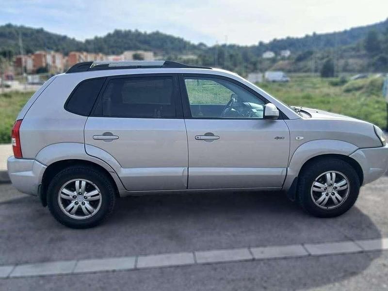 Usado Hyundai Tucson Classic 140 CV (102 kW) 2007 Gris SUV