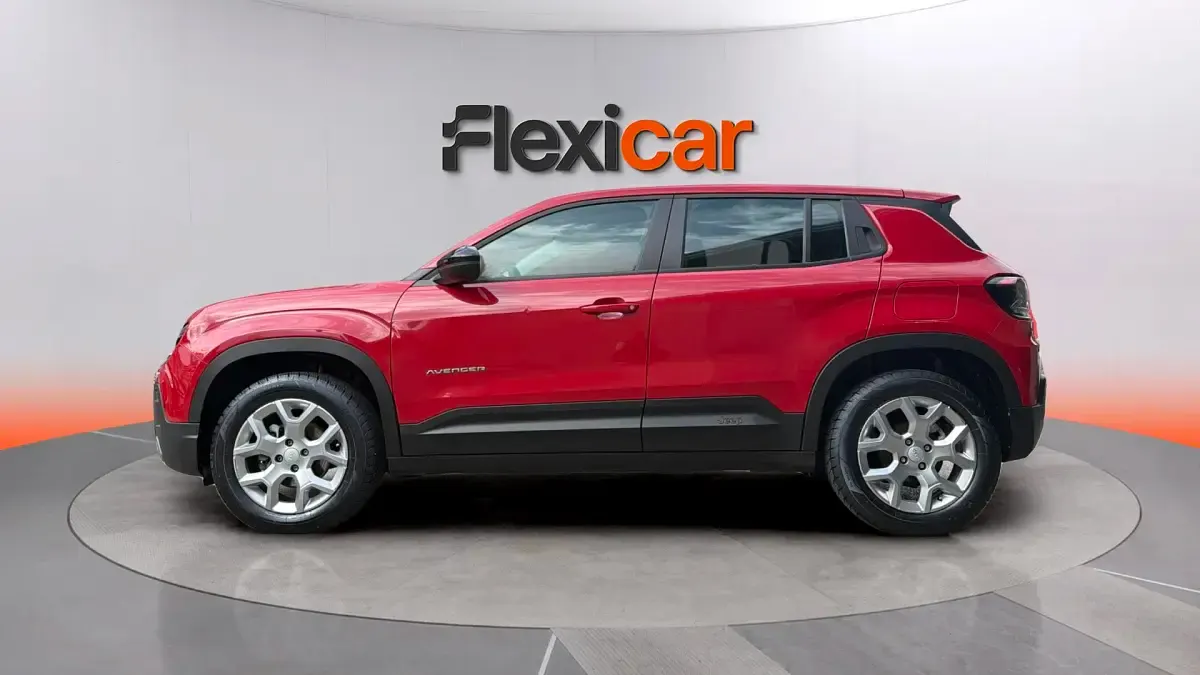 Usado Jeep Avenger Altitude 101 HP (74 kW) 2023 Vermelho SUV