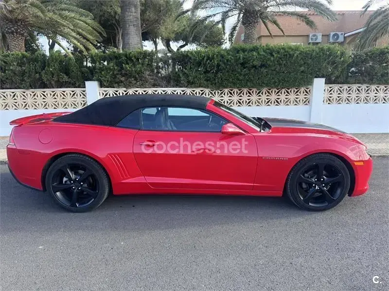 Usado Chevrolet Camaro 432 CV (317 kW) 2015 Rojo Descapotable