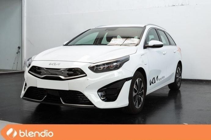 Usado 2023 Kia Ceed Utilitario | 25.104 € (Caro) - Imagen 1/4