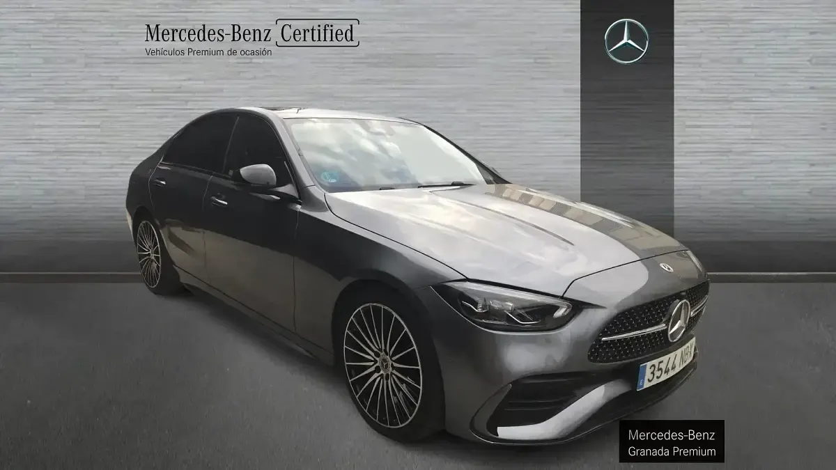 Usado Mercedes C220 197 CV (144 kW) 2025 Gris Berlina