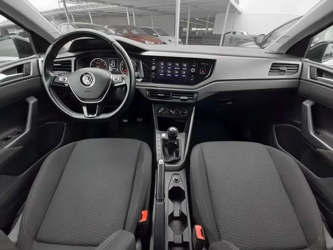 Usado VW Polo 95 CV (69 kW) 2023 Blanco Utilitario