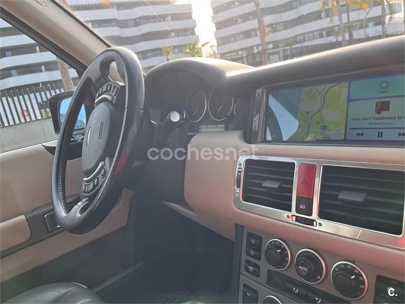 Usado Land Rover Range Rover Vogue 286 CV (210 kW) 2005 Verde SUV