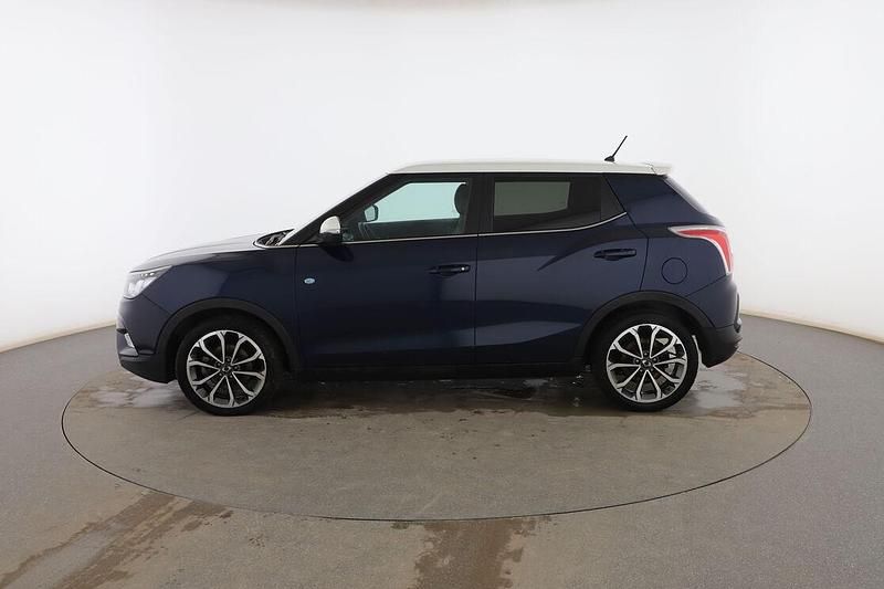 Usado Ssangyong (KGM) Tivoli Limited 115 CV (84 kW) 2017 Azul SUV