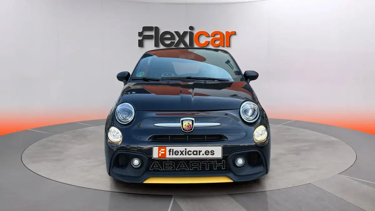 Usado Abarth 595 Pista 160 CV (117 kW) 2017 Negro Berlina
