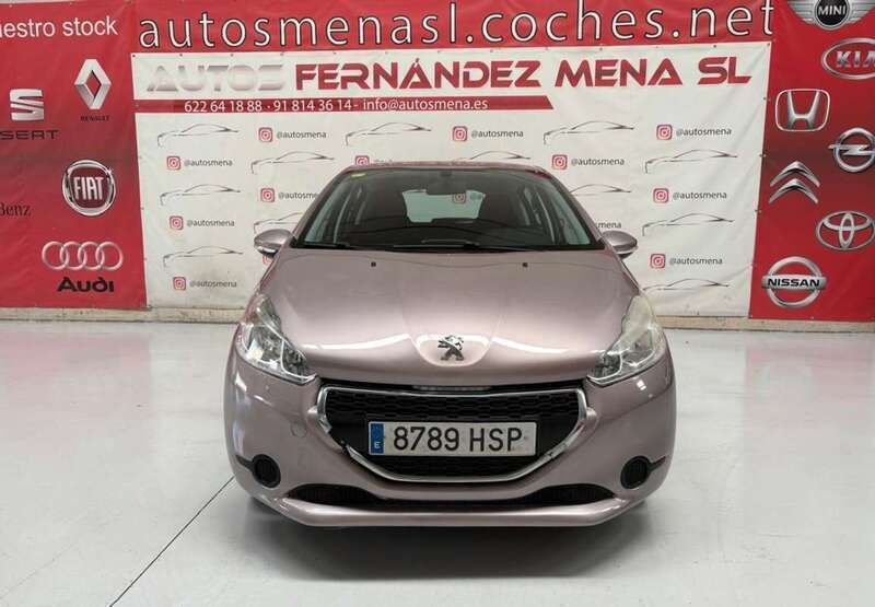 Gris Usado 2013 Peugeot 208 Active Utilitario | 6200 € (Precio justo) - Imagen 1/4