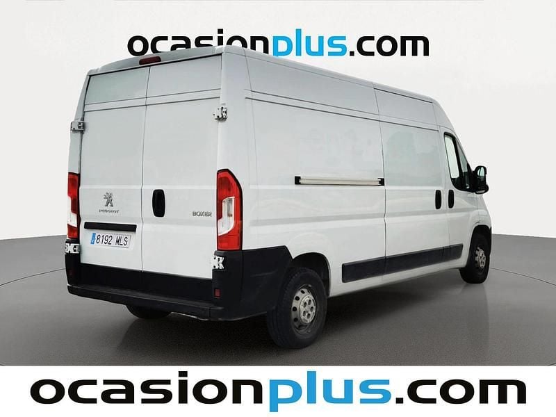 Käytetty Peugeot Boxer S 140 HP (102 kW) 2023 Valkoinen Van