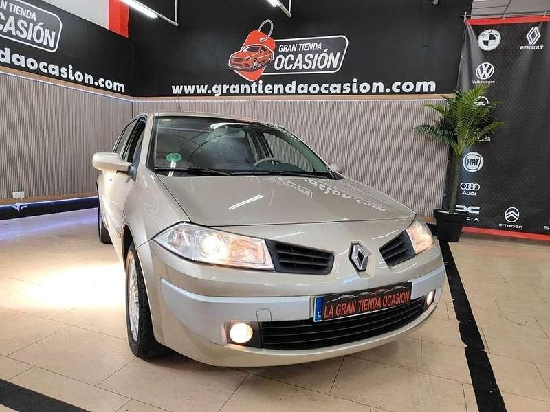 Usado Renault Mégane II Privilege 111 CV (81 kW) 2006 Beige Berlina