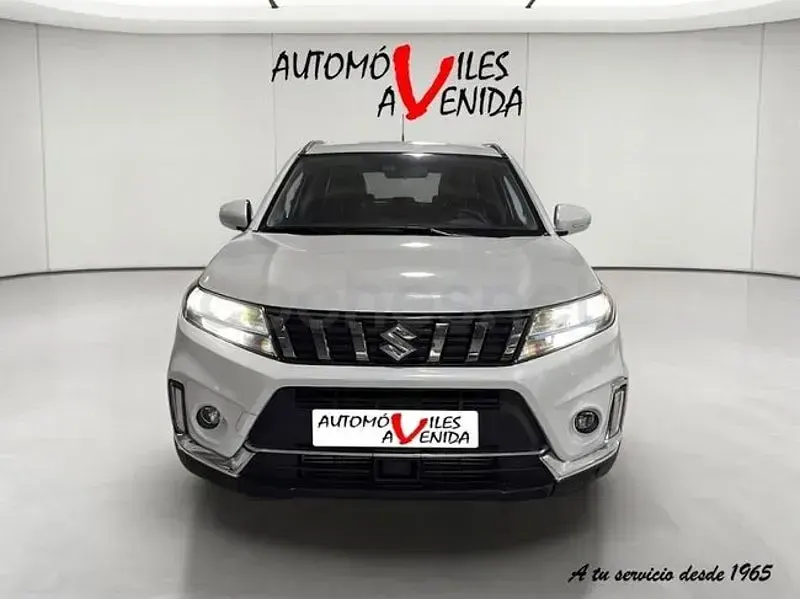 Usado Suzuki Vitara GLX 129 CV (94 kW) 2023 Blanco SUV