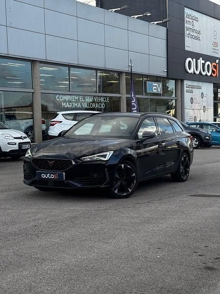 Usado Cupra Leon 150 CV (110 kW) 2023 Negro Familiar