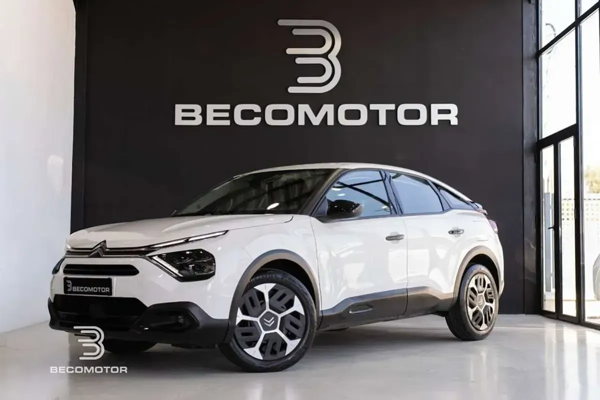 Usado Citroën C4 Feel 102 CV (75 kW) 2023 Blanco SUV