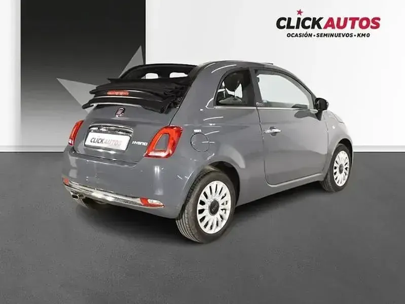 Usado Fiat 500C Dolcevita 70 CV (51 kW) 2022 Gris / plata Descapotable