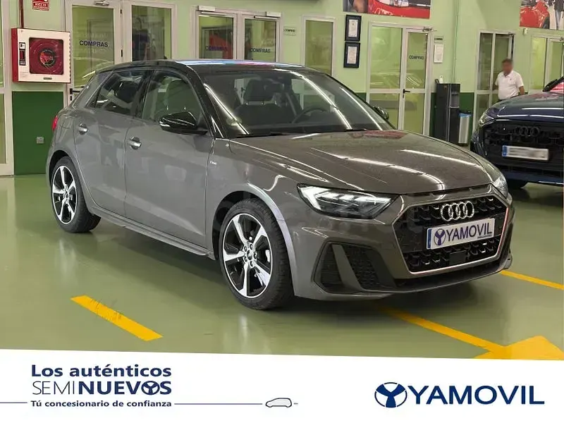 Usado Audi A1 Sportback Ambiente 150 CV (110 kW) 2025 Gris / plata Utilitario