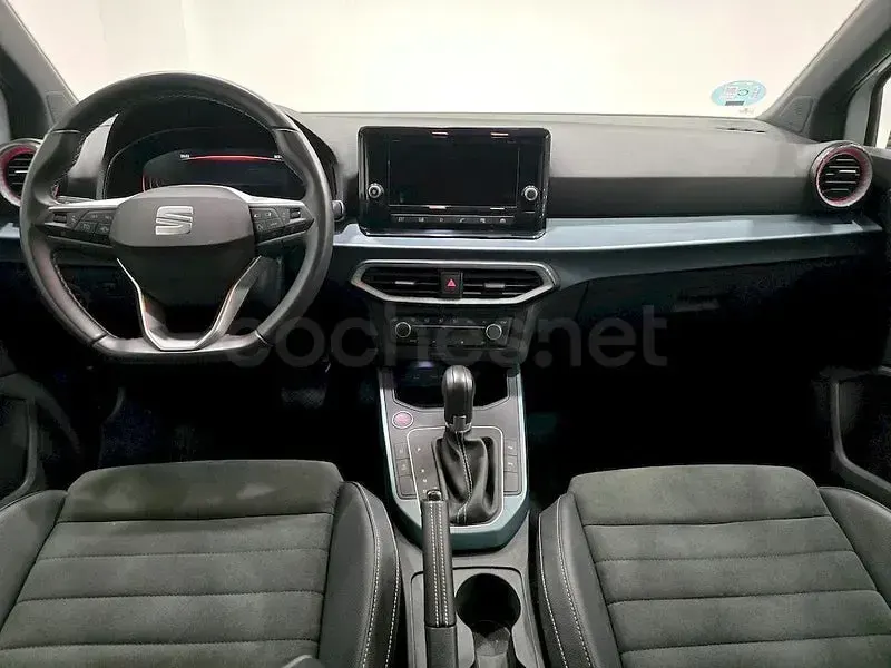 Usado Seat Arona Xperience 115 CV (84 kW) 2025 Blanco SUV