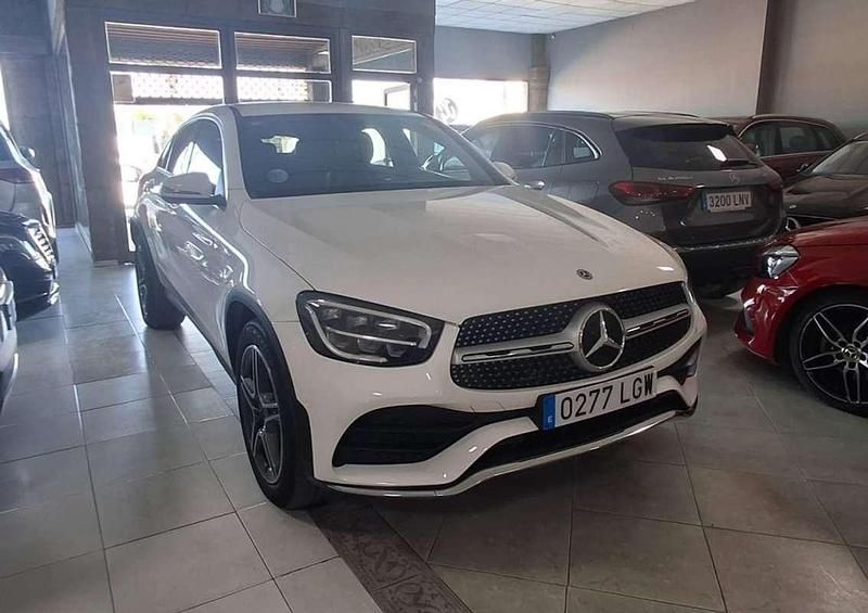 Usado Mercedes GLC220 194 HP (142 kW) 2020 Branco Coupé
