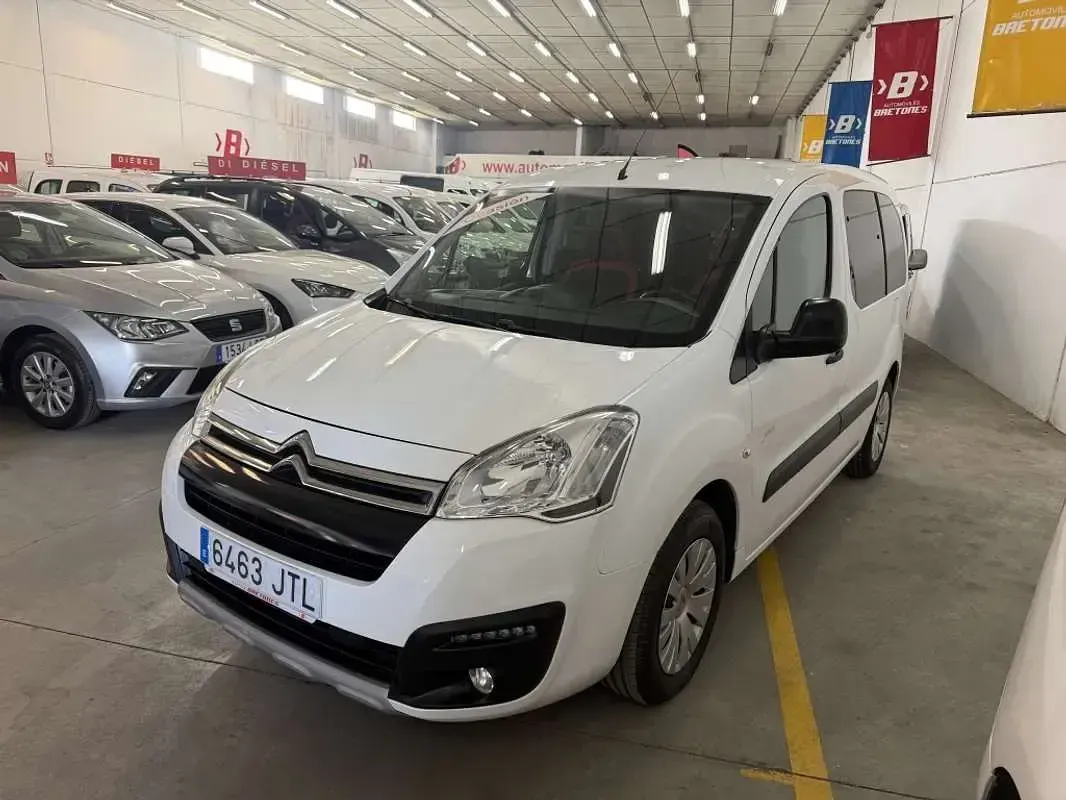 Usado Citroën Berlingo Feel 99 CV (72 kW) 2016 Blanco Monovolumen