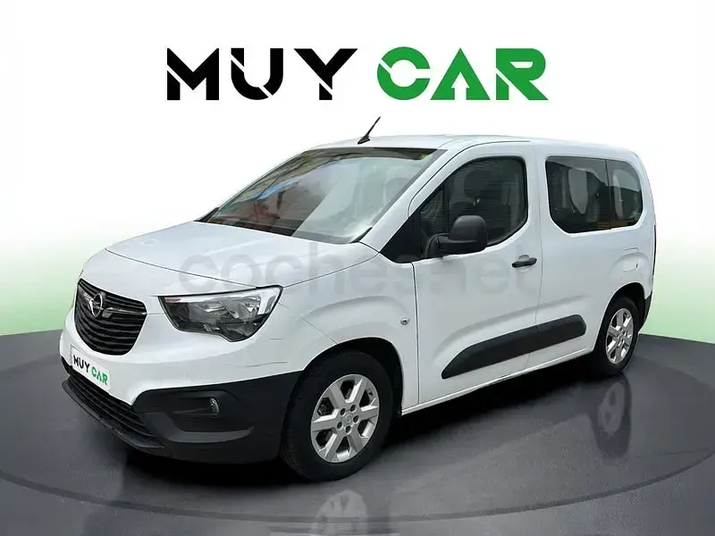 Usado Opel Combo Life Selective 102 CV (75 kW) 2019 Blanco Monovolumen