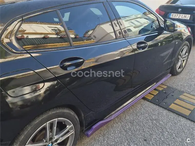 Usado BMW 118 136 CV (100 kW) 2021 Negro Utilitario
