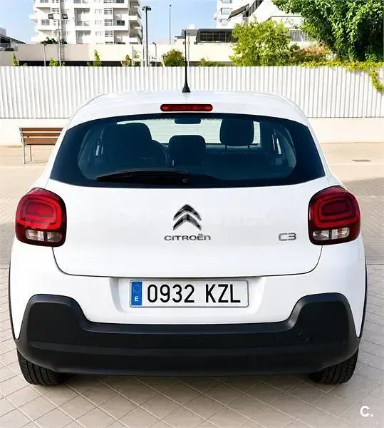 Usado Citroën C3 Feel 99 CV (72 kW) 2019 Blanco Utilitario