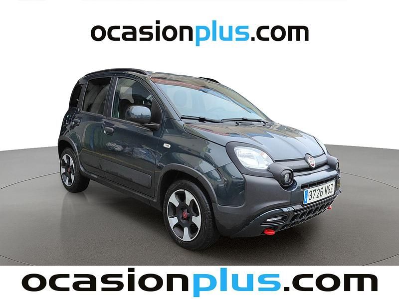 Usado Fiat Panda Cross Cross 70 CV (51 kW) 2023 Verde Utilitario